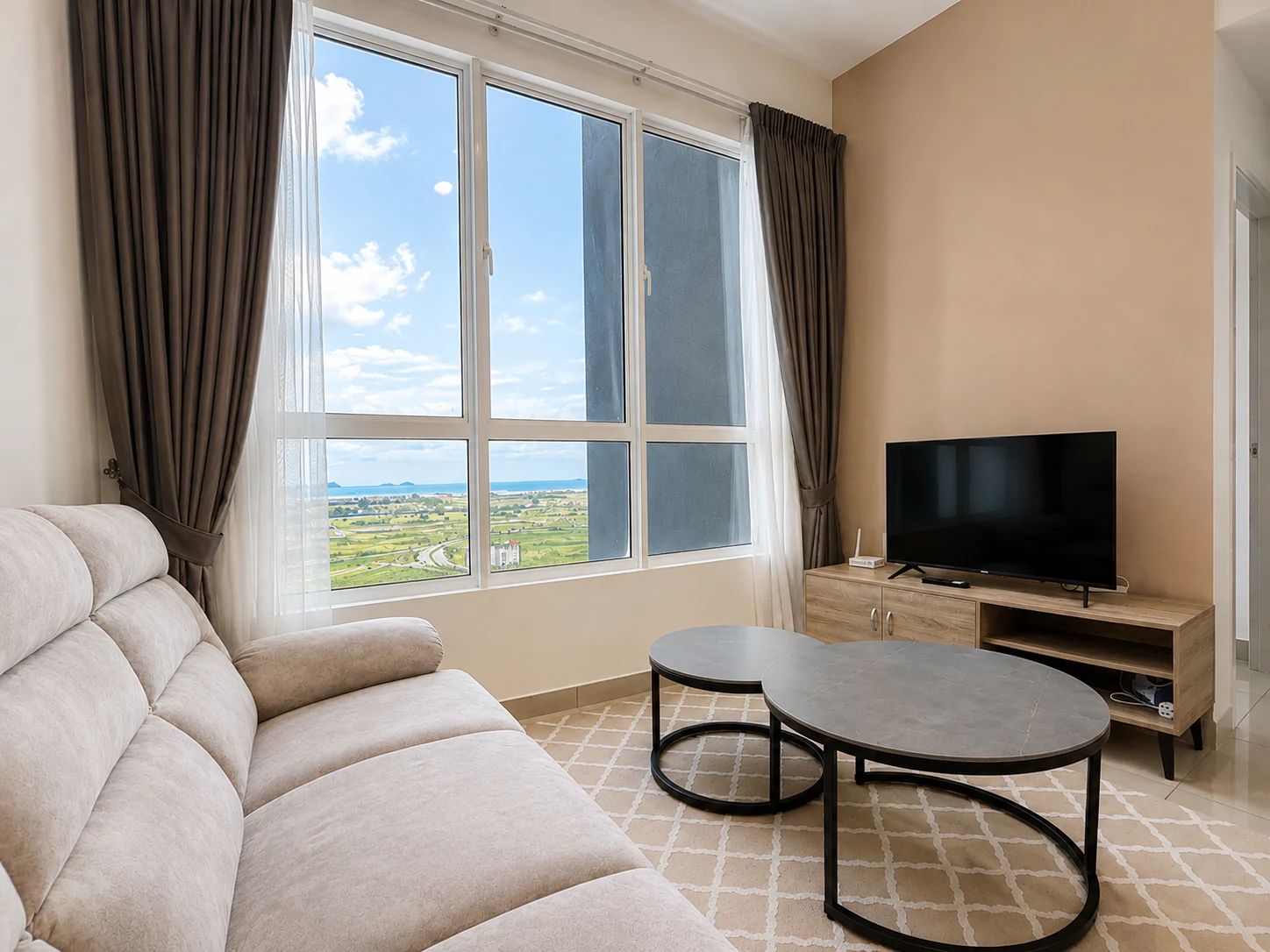 Amber Cove · 2 Bedroom 2 Bath · 9th Floor